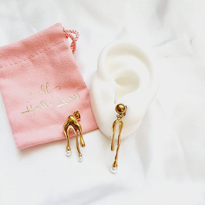 asymmetrical pearl earrings,  Pearl lava shape Earrings, Pearl Earrings, Water Resistant Earrings, 18k Gold Plated, Vintage Earrings, everyday jewelry, Pearl studs, unique pearl earrings, vintage golden pearls earrings, 18K lava shape pearl bead stainless steel asymmetrical earrings