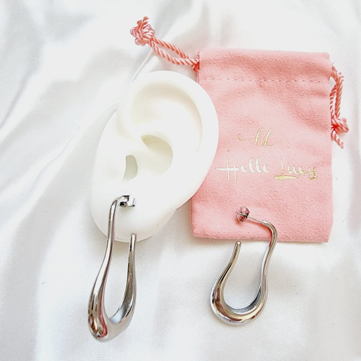 Silver Medium earrings, silver Abstract Shape earrings, silver earrings, hypoallergenic earrings, teardrop maxi studs, 18k gold plated earrings, Waterproof earrings, Silver and gold earrings, Durable earrings, Elegant earrings, Timeless design, aesthetic earrings, timeless earrings, Stylish jewelry, stylish earrings, Versatile jewelry, Bold Earrings, chunky earrings