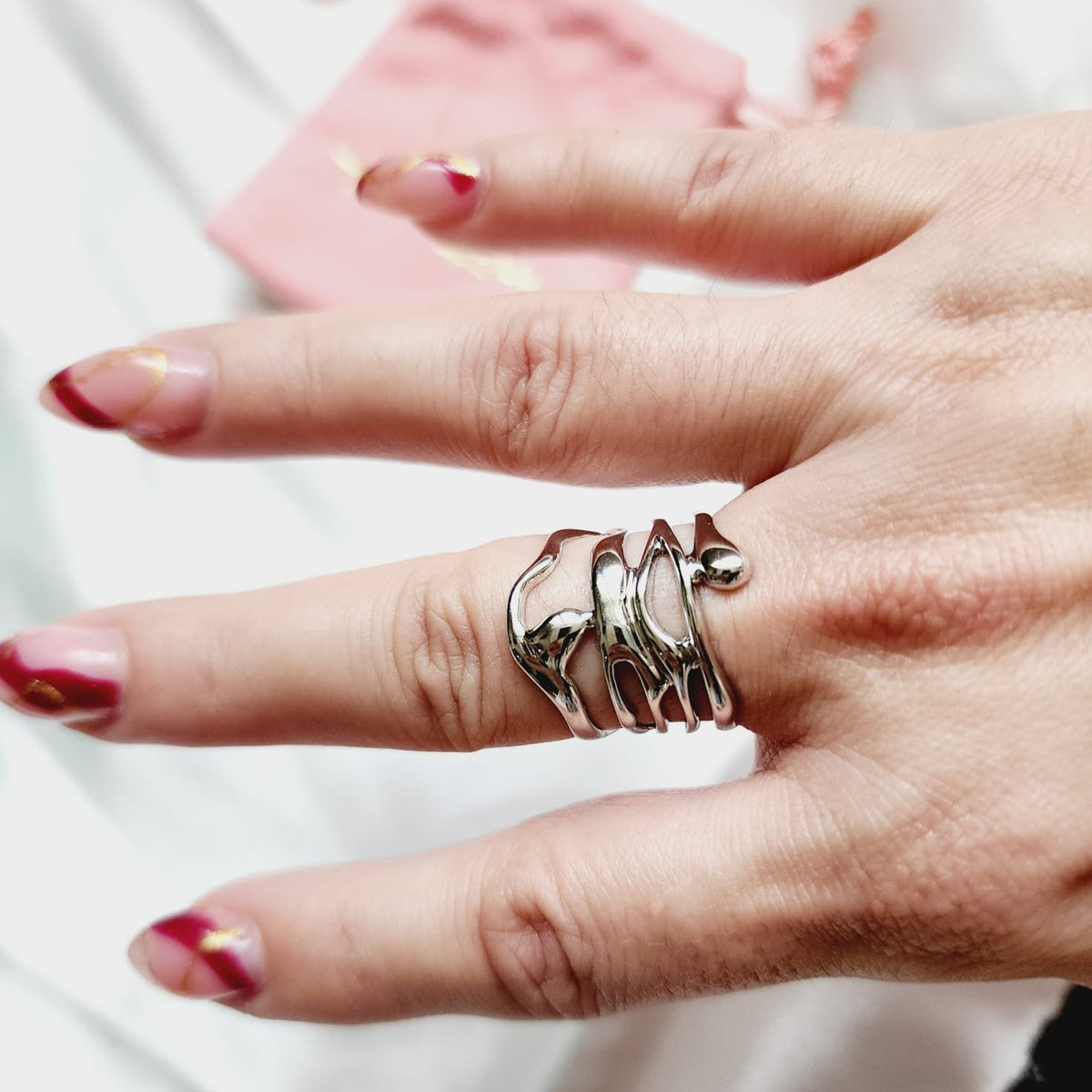 Water Resistant classy rings, Water Resistant simple rings, sweat resistant jewelry, water resistant minimalist jewelry, minimalist rings, promise gold rings, waterproof rings, stainless steel rings, 18k gold plated simple rings, 18k gold plated classy rings, 18k gold filled rings, 18k gold filled classy rings