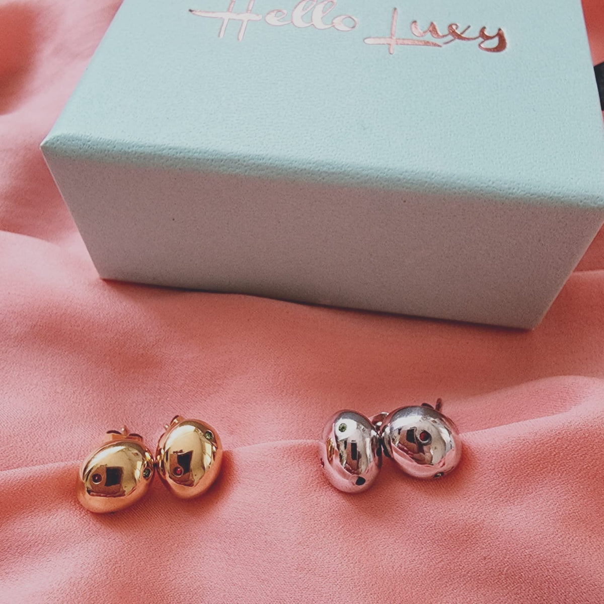 Elegant color cubic zircon statement stainless steel studs earrings, circular gold earrings, circular silver earrings, Bold Circular Studs, Bold ball studs, silver studs, hypoallergenic earrings, 18k gold plated earrings, Waterproof earrings, Silver and gold, Durable earrings, Elegant earrings, Timeless design, aesthetic earrings, timeless earrings, Stylish jewelry, stylish earrings, Versatile jewelry, Bold Earrings, Bold hoops, chunky hoops, chunky earrings,