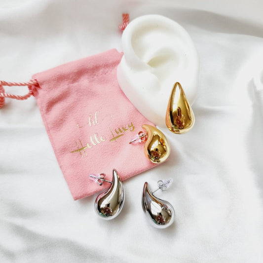 Two Tone Bold Tear Drop earrings, silver earrings, hypoallergenic earrings, teardrop maxi studs, 18k gold plated earrings, Waterproof earrings, Silver and gold earrings, Durable earrings, Elegant earrings, Timeless design, aesthetic earrings, timeless earrings, Stylish jewelry, stylish earrings, Versatile jewelry