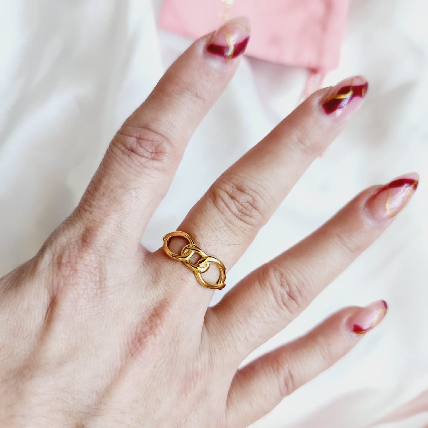 Crush Ring, Infinity sign ring, Infinity love ring, soulmate ring, Waterproof ring, everyday ring, heart ring, chunky heart ring, promise ring, bold heart ring, valentine gift, jewelry gift for valentines, love ring, love jewelry, gift for wife, gift for friend, friendship gifts, self love ring, amor propio anillo, anillo de corazon, waterproof ring, waterproof jewelry, timeless jewelry, timeless ring