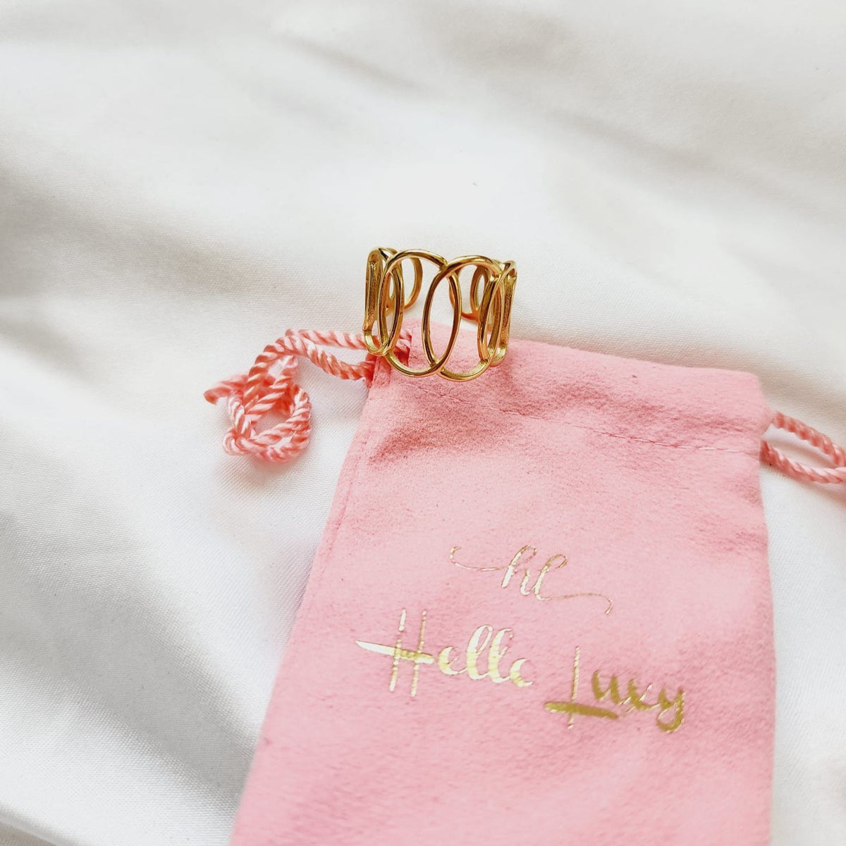 Bold Sun Ring, gold sun Ring, Chunky sun ring, vintage sun bold ring, Adjustable Gold ring, Adjustable Gold ring, dainty leaves ring, Delicate and simple ring, chunky star ring, green gold ring, waterproof ring, hypoallergenic ring, untarnish ring, anti tarnish ring, anillo de estrellas, Water Resistant