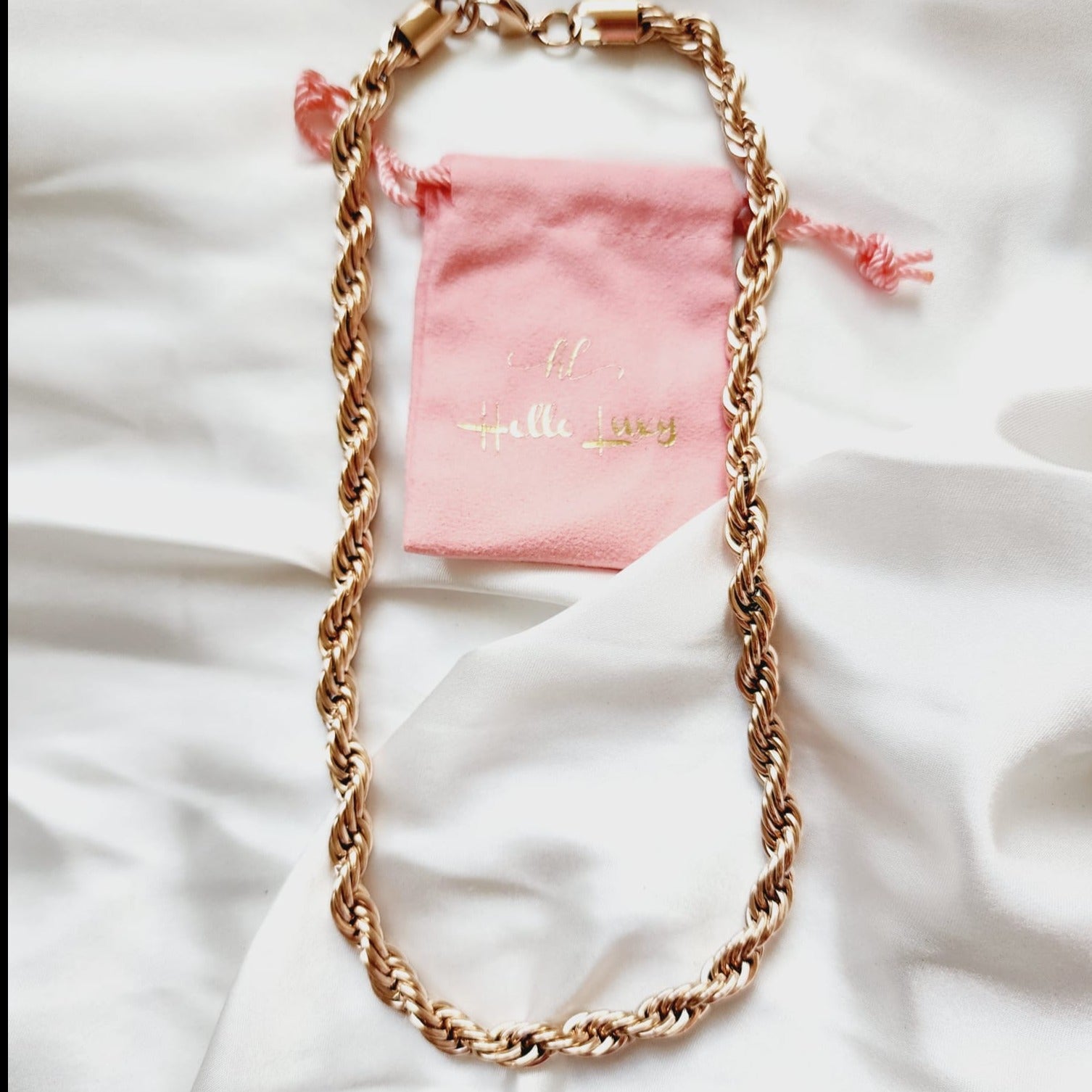 Pearl Necklace Water Resistant Necklace Water Resistant Jewelry Water Resistant water resistance jewelry Vintage Style Vintage Set Vintage Outfit Vintage Necklaces Vintage Necklace Vintage Multilayered Necklaces Vintage Multilayered Vintage Modern Jewelry vintage lovers gift vintage lovers