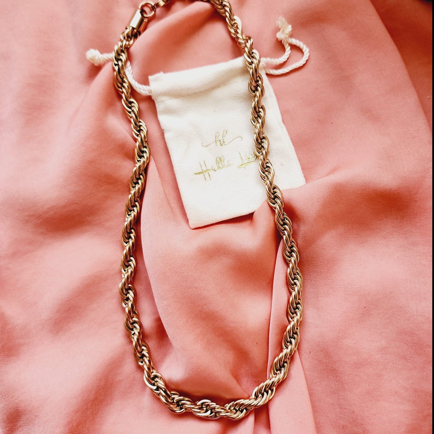 Pearl Necklace Water Resistant Necklace Water Resistant Jewelry Water Resistant water resistance jewelry Vintage Style Vintage Set Vintage Outfit Vintage Necklaces Vintage Necklace Vintage Multilayered Necklaces Vintage Multilayered Vintage Modern Jewelry vintage lovers gift vintage lovers