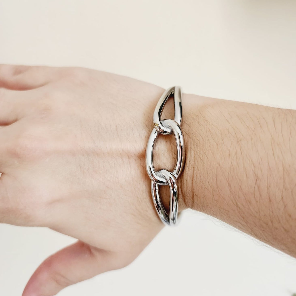 wide chunky bangle, Water Resistant bold bracelets, Water Resistant simple bracelets, sweat resistant jewelry, water resistant minimalist jewelry, minimalist bracelets, timeless gold bangle, waterproof bracelets, stainless steel bangles, 18k gold plated simple bangle, 18k gold plated classy bracelets,