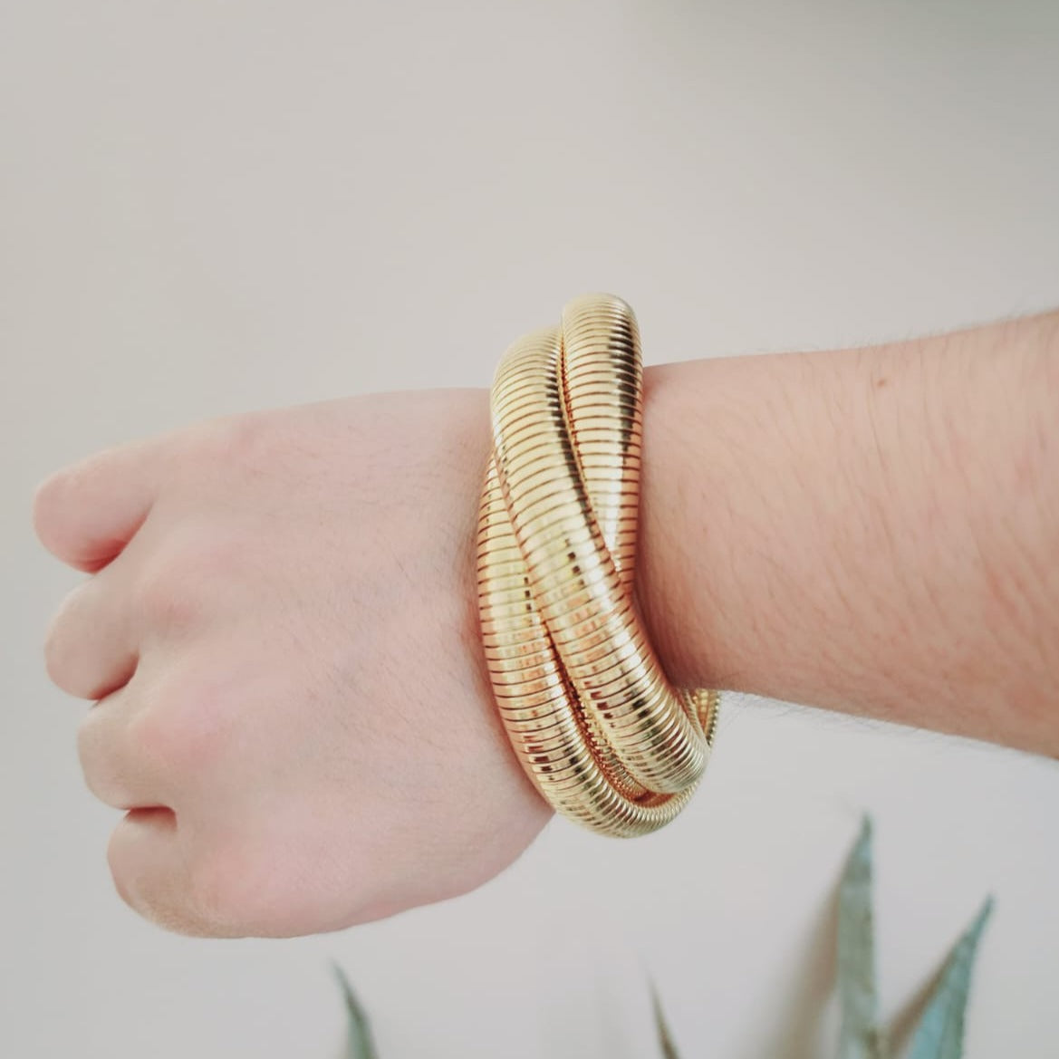 wide chunky bangle, Water Resistant bold bracelets, Water Resistant simple bracelets, sweat resistant jewelry, water resistant minimalist jewelry, minimalist bracelets, timeless gold bangle, waterproof bracelets, stainless steel bangles, 18k gold plated simple bangle, 18k gold plated classy bracelets,