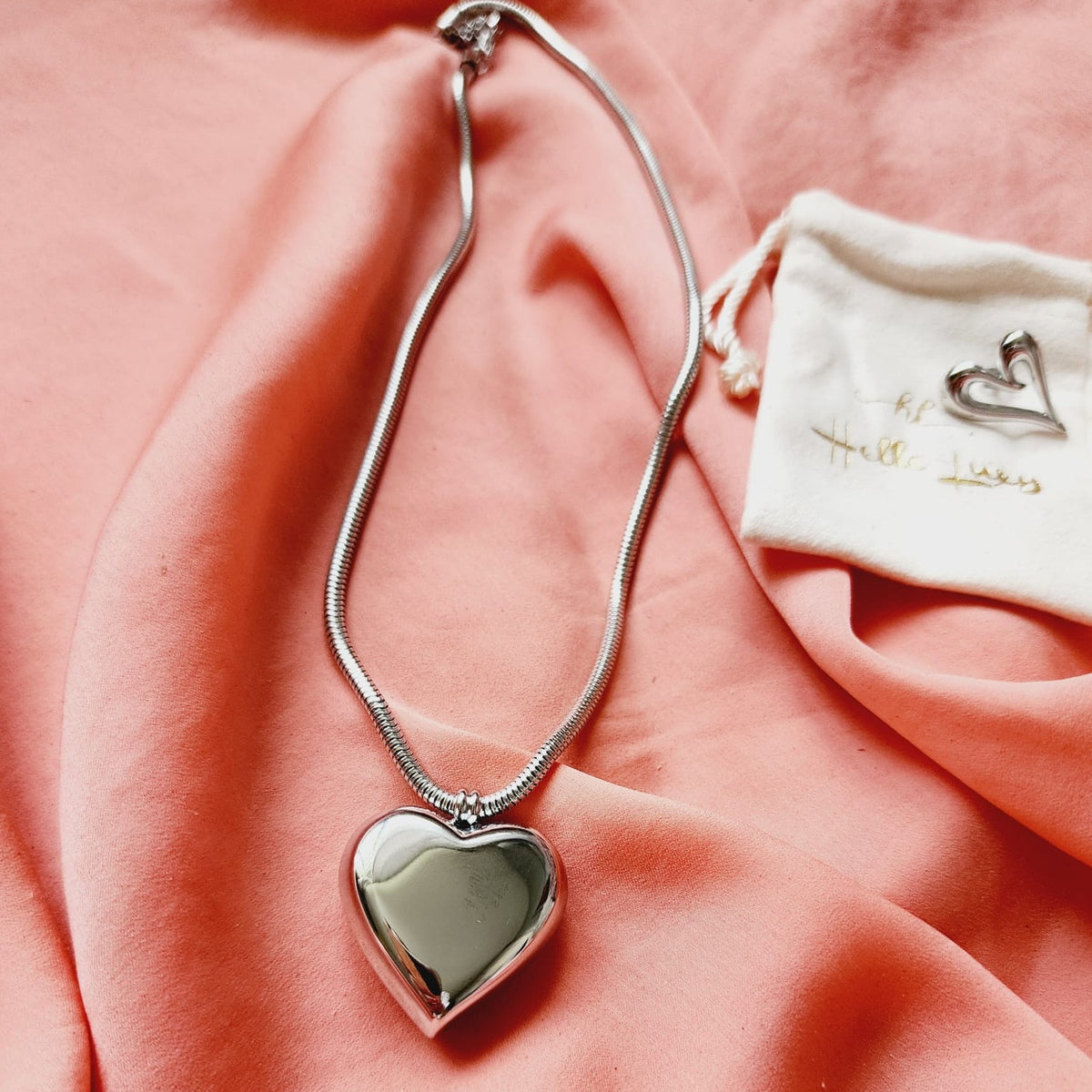 18K chunky Silver Heart stainless steel necklace, Silver bold heart Necklace, heart necklace, Silver drop necklace, minimalist silver necklace, chunky silver necklace, bottega dupe necklace, bottega veneta necklace, bottega veneta drop necklace, Gift for woman, best valentines gift ideas