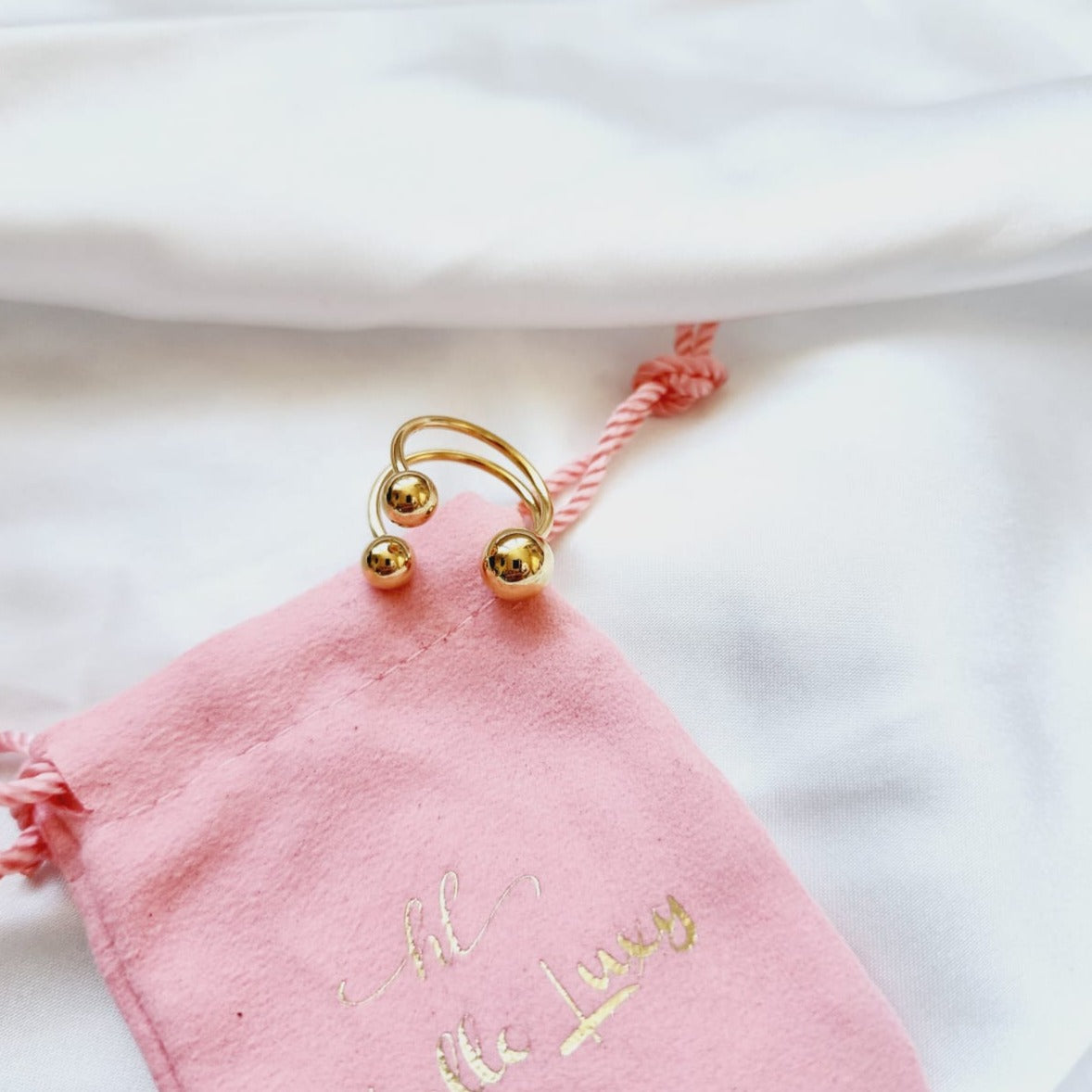 Spiral Ball Ring, Spiral Ball double tone ring, double tone ring, chunky silver and gold ring, promise ring, bold double tone ring, valentine gift, jewelry gift for valentines, love ring, love jewelry, gift for wife, gift for friend, friendship gifts, self love ring, amor propio anillo