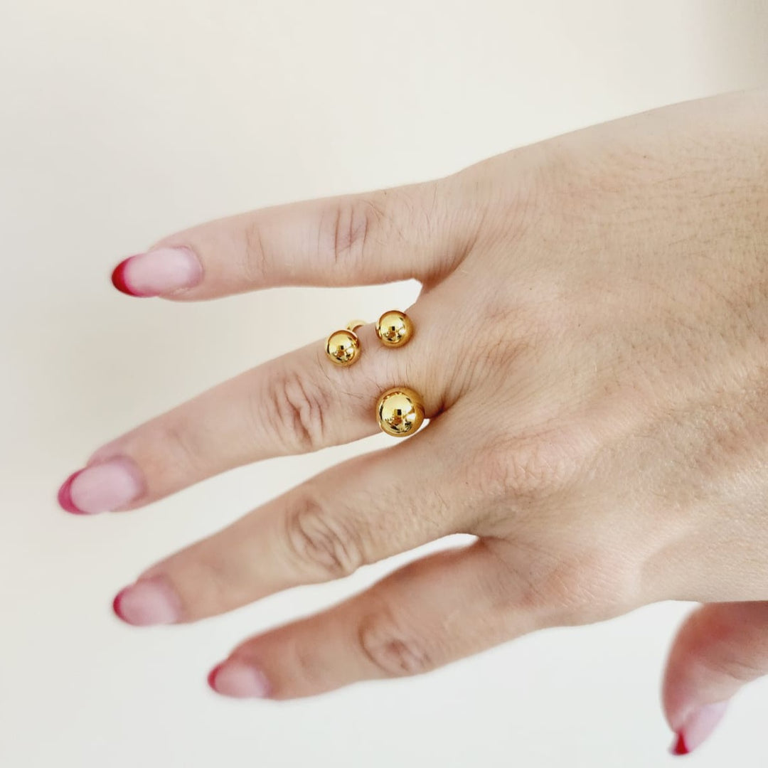 Spiral Ball Ring, Spiral Ball double tone ring, double tone ring, chunky silver and gold ring, promise ring, bold double tone ring, valentine gift, jewelry gift for valentines, love ring, love jewelry, gift for wife, gift for friend, friendship gifts, self love ring, amor propio anillo