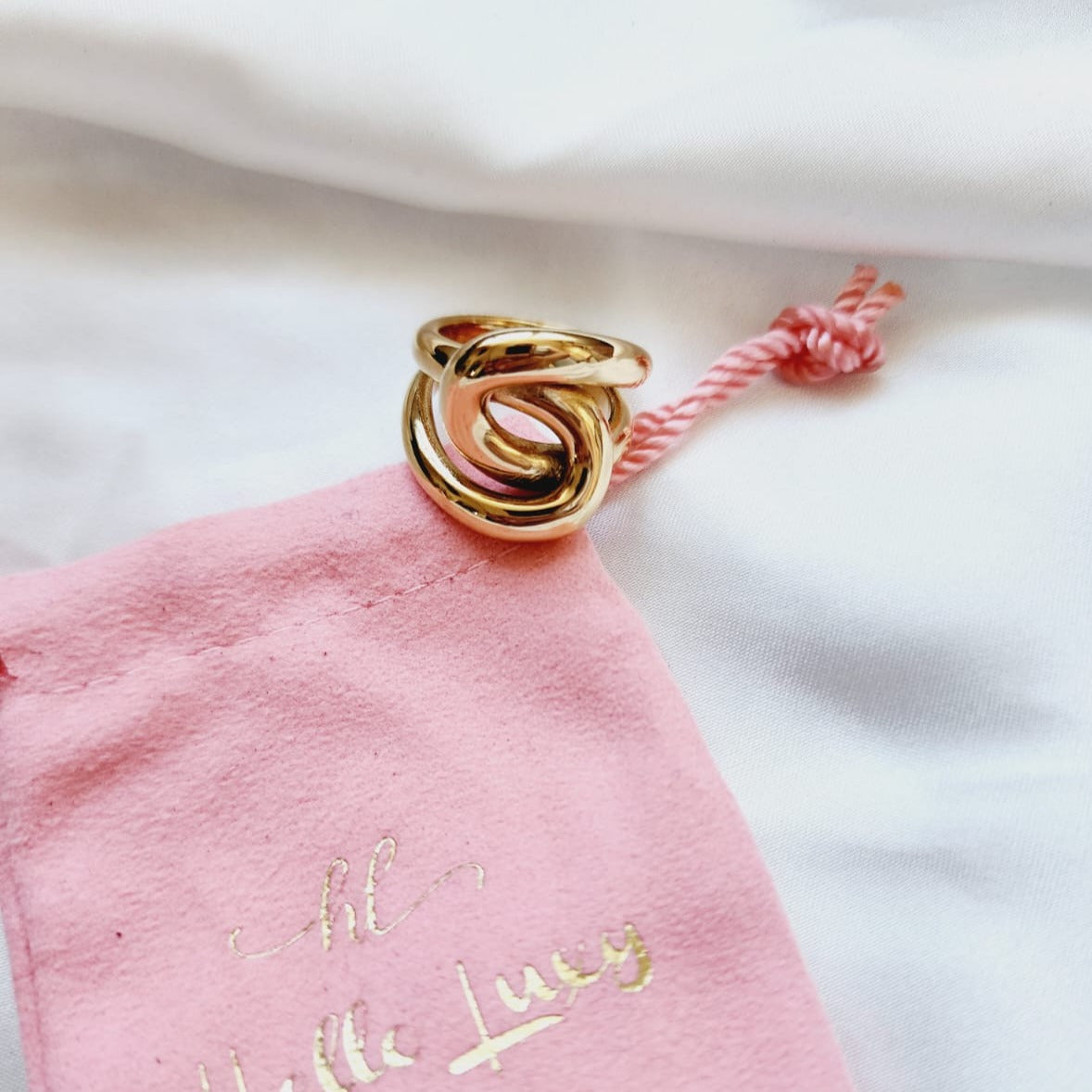 Water Resistant Jewelry, Knot Gold ring, Knot bold ring, Fashion Gold Color Irregular Ring Fashion Hollow Rings For Women Man Minimalism  Water Resistant sweat resistant jewelry water resistance jewelry  Vintage Rings  Vintage Modern Rings  tarnish free jewelry