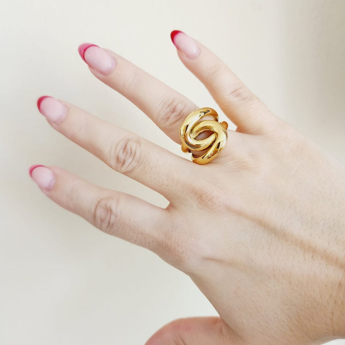 Water Resistant Jewelry, Knot Gold ring, Knot bold ring, Fashion Gold Color Irregular Ring Fashion Hollow Rings For Women Man Minimalism  Water Resistant sweat resistant jewelry water resistance jewelry  Vintage Rings  Vintage Modern Rings  tarnish free jewelry