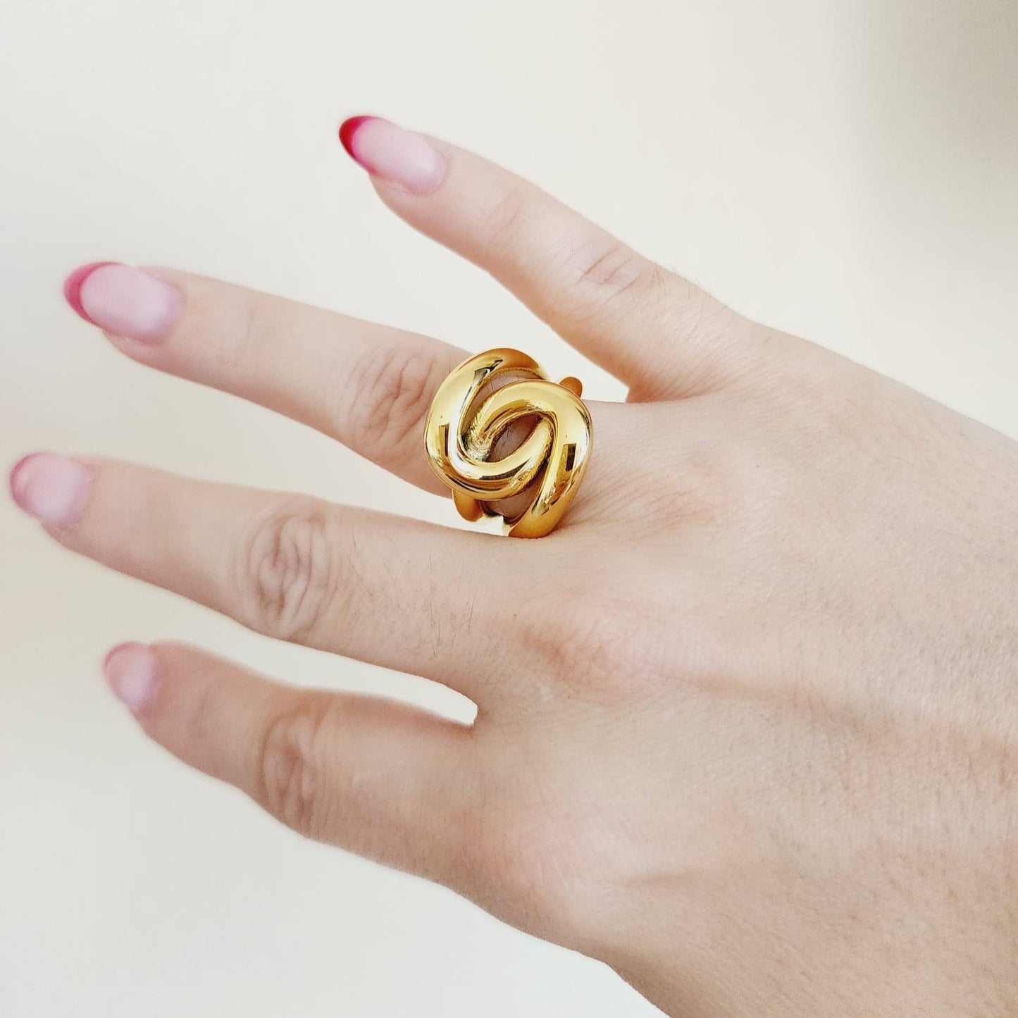 Water Resistant Jewelry, Knot Gold ring, Knot bold ring, Fashion Gold Color Irregular Ring Fashion Hollow Rings For Women Man Minimalism  Water Resistant sweat resistant jewelry water resistance jewelry  Vintage Rings  Vintage Modern Rings  tarnish free jewelry