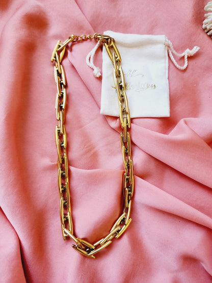 Gold Bold Necklace Water Resistant Necklace Water Resistant Jewelry Water Resistant water resistance jewelry Vintage Style Vintage Set Vintage Outfit Vintage Necklaces Vintage Necklace Vintage Multilayered Necklaces Vintage Multilayered Vintage Modern Jewelry vintage lovers gift vintage lovers vintage love