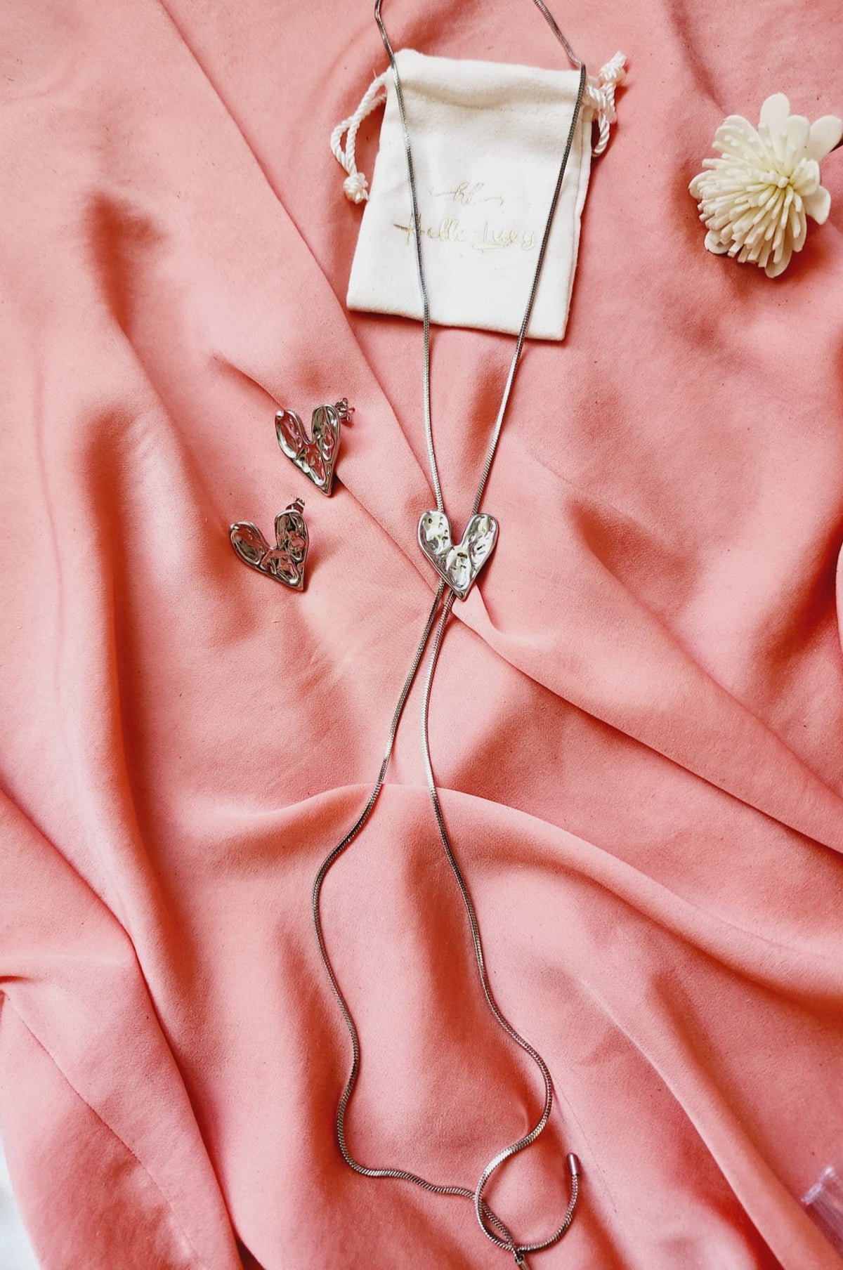 18K chunky Silver Heart stainless steel necklace, Silver bold heart Necklace, heart necklace, Silver drop necklace, minimalist silver necklace, chunky silver necklace, bottega dupe necklace, bottega veneta necklace, bottega veneta drop necklace, Gift for woman, best valentines gift ideas