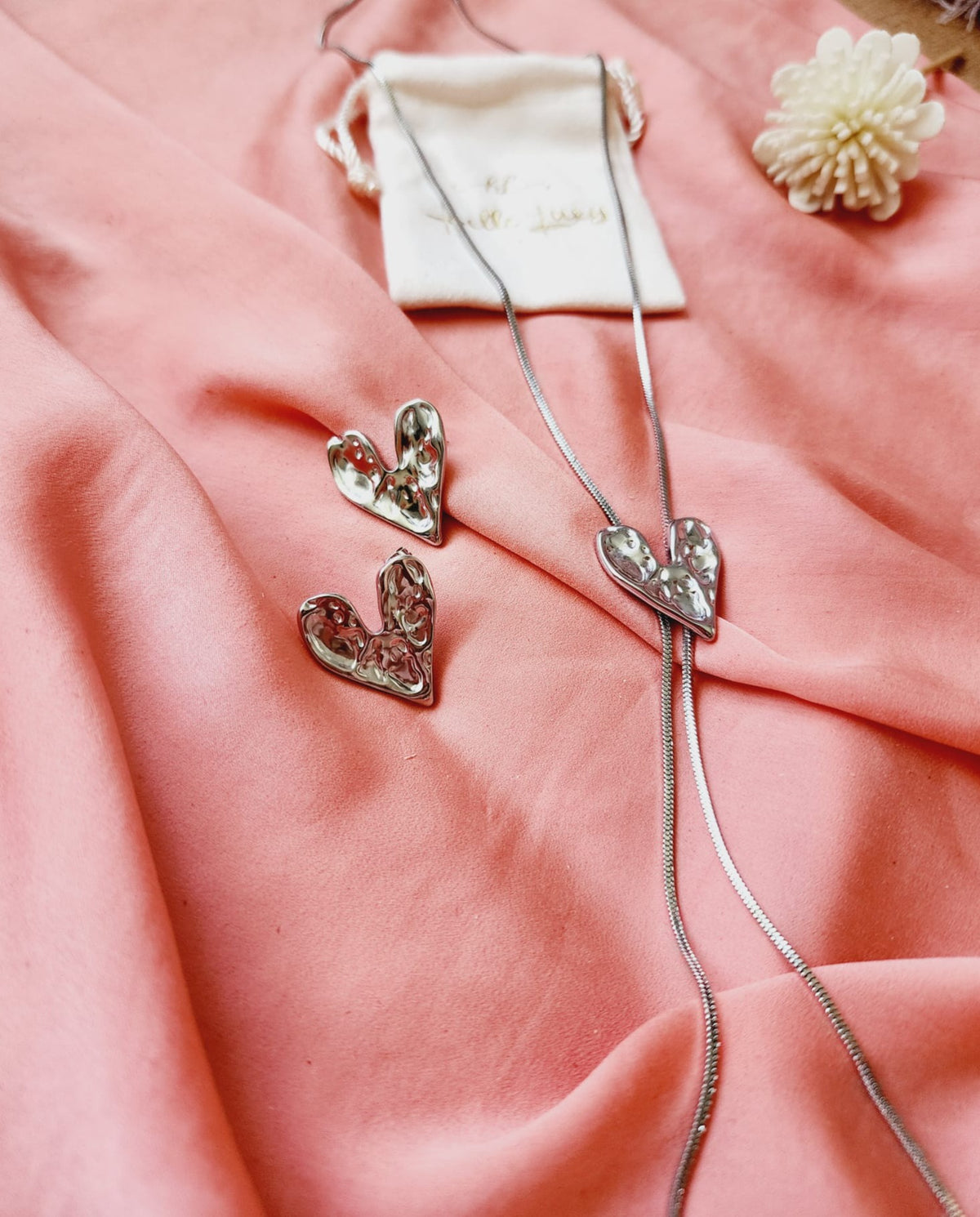 18K chunky Silver Heart stainless steel necklace, Silver bold heart Necklace, heart necklace, Silver drop necklace, minimalist silver necklace, chunky silver necklace, bottega dupe necklace, bottega veneta necklace, bottega veneta drop necklace, Gift for woman, best valentines gift ideas