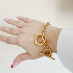 Heart Necklace, Silver Heart Necklaces and earrings, Silver heart Jewelry, Self love jewelry, self love necklace, bold heart earrings, bold heart necklace, Link Bold Necklace, Gold Filled Jewelry, Gold Filled Necklace, Fine Jewelry, silver link bold necklace, Luxury sparkle silver necklace, elegant link necklace, elegant silver link necklace, gift for women, jewelry necklace for women, diamond pendant necklace, christmas gift for women, uno de 50 dupes