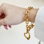 Heart Necklace, Silver Heart Necklaces and earrings, Silver heart Jewelry, Self love jewelry, self love necklace, bold heart earrings, bold heart necklace, Link Bold Necklace, Gold Filled Jewelry, Gold Filled Necklace, Fine Jewelry, silver link bold necklace, Luxury sparkle silver necklace, elegant link necklace, elegant silver link necklace, gift for women, jewelry necklace for women, diamond pendant necklace, christmas gift for women, uno de 50 dupes