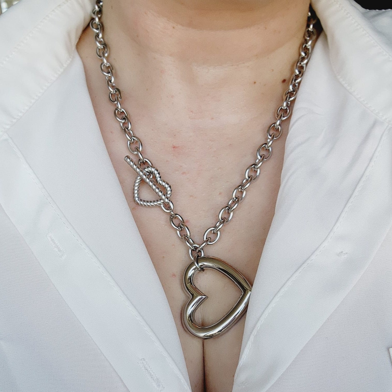 Heart Necklace, Silver Heart Necklaces and earrings, Silver heart Jewelry, Self love jewelry, self love necklace, bold heart earrings, bold heart necklace, Link Bold Necklace, Gold Filled Jewelry, Gold Filled Necklace, Fine Jewelry, silver link bold necklace, Luxury sparkle silver necklace, elegant link necklace, elegant silver link necklace, gift for women, jewelry necklace for women, diamond pendant necklace, christmas gift for women, uno de 50 dupes