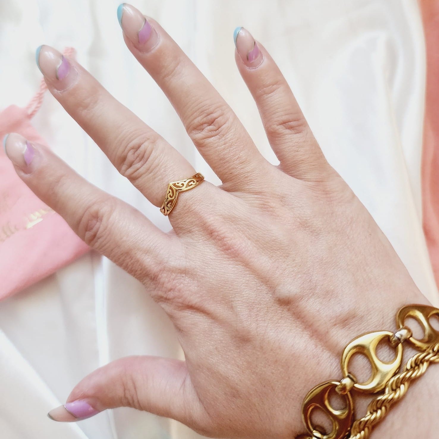 Stackable delicate Ring, gold geometric Ring, delicate dainty ring, vintage geometric ring, Adjustable Gold ring, polish cross ring, Delicate and simple ring, chunky star ring, green gold ring, waterproof ring, hypoallergenic ring, untarnish ring, anti tarnish ring, anillo de estrellas, Water Resistant Jewelry