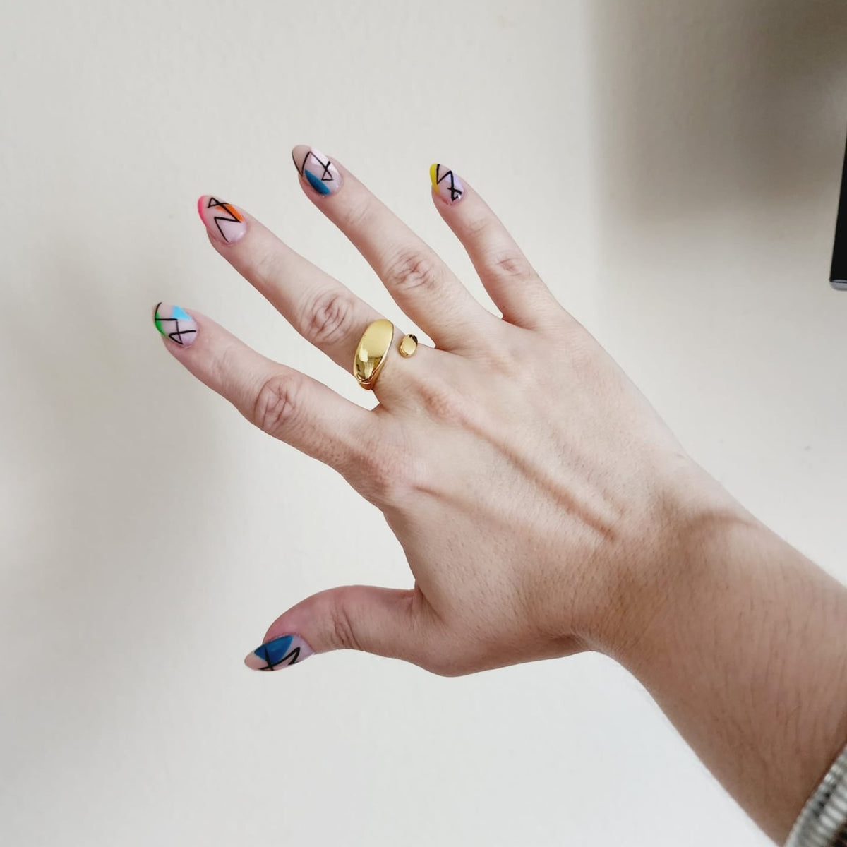 Stackable delicate Ring, gold geometric Ring, delicate dainty ring, vintage geometric ring, Adjustable Gold ring, polish cross ring, Delicate and simple ring, chunky star ring, green gold ring, waterproof ring, hypoallergenic ring, untarnish ring, anti tarnish ring, anillo de estrellas, Water Resistant Jewelry