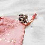 Bold Double Bubble glossy Ring, Chunky ring, Double tone bold ring, bold ring, bold double tone ring, valentine gift, jewelry gift for valentines, love ring, love jewelry, gift for wife, gift for friend, friendship gifts, self love ring, amor propio anillo, anillo de corazon, waterproof ring, waterproof jewelry, timeless jewelry, timeless ring, gift for girlfriend, soulmate ring, elegant ring, classy ring, dainty ring, everyday ring, must have ring, must have jewelry