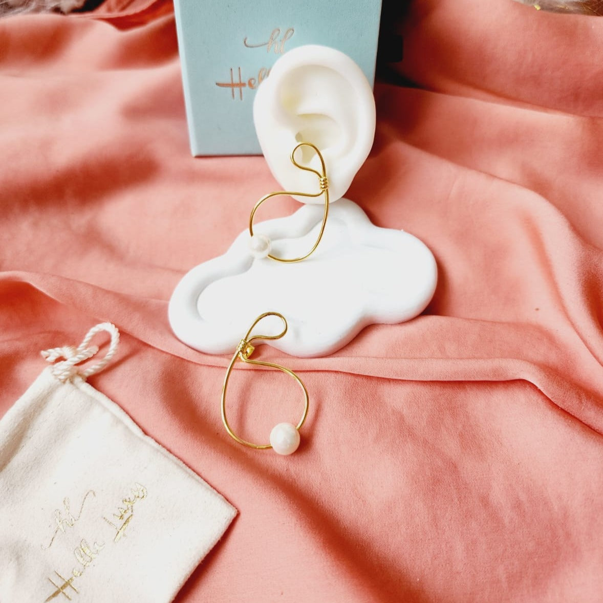 Star Pearl Earrings, Star Pearl Lightweigh earrings, 18k Gold Plated Earrings, Hypoallergenic Earrings, Waterproof Earrings, water resistance jewelry, Vintage Earrings, Bold Earrings, Water Resistant Earrings, Tarnish Free Earrings, Vintage Style, Vintage Earrings, tarnish free jewelry, hypoallergenic jewelry, Gift For Her, Fashion Gift for Her, Doctor Gift for Christmas