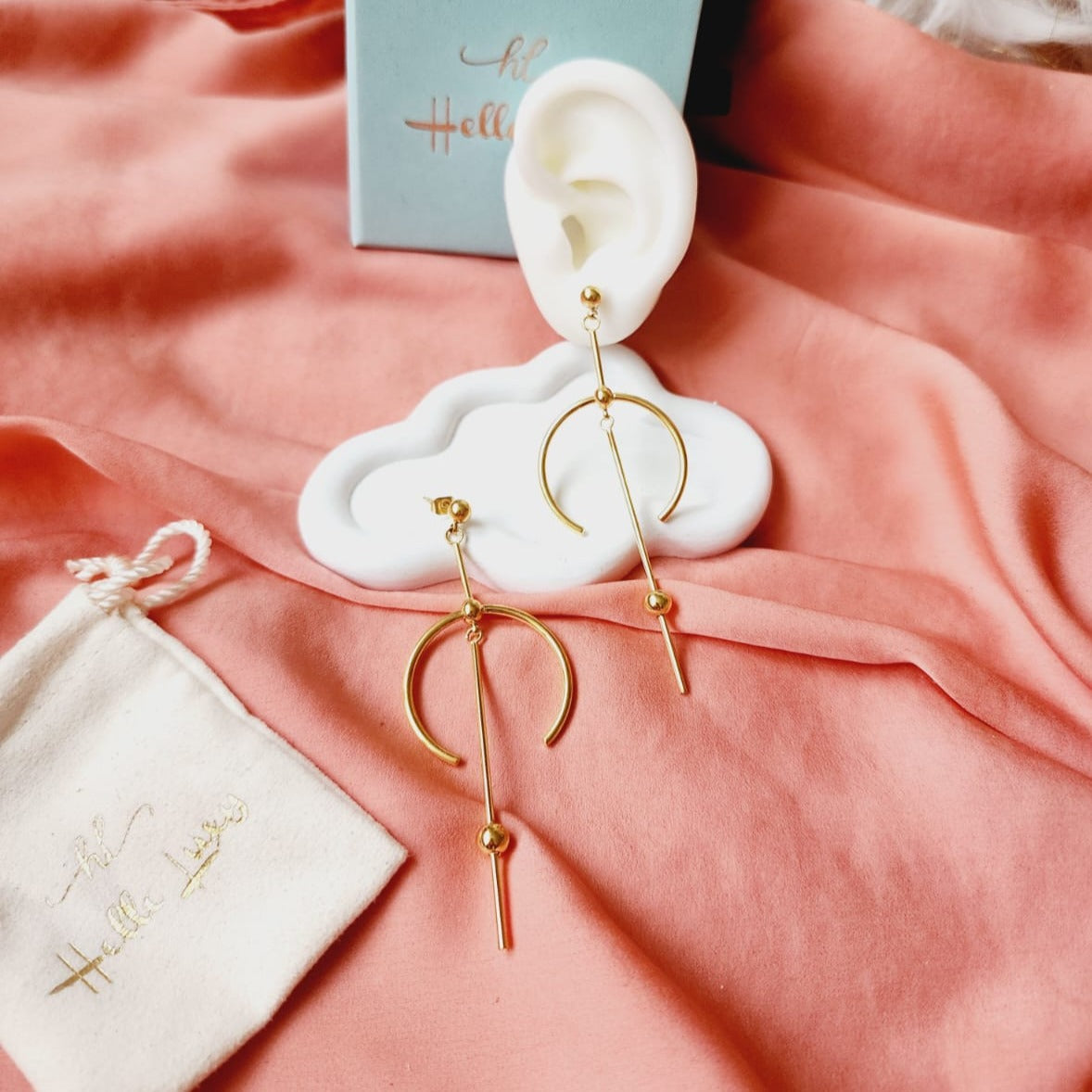 Unique Gemetric Earrings, Golden egypcian Earrings, Edgy Water Resistant Earrings, 18k Gold Plated, Vintage Earrings, Geometric lightweight earrings, Hypoallergenic Earrings, Waterproof Earrings, water resistance jewelry, Vintage Earrings, Bold Earrings, Water Resistant Earrings, Tarnish Free Earrings, Vintage Style, Vintage Earrings, tarnish free jewelry, hypoallergenic jewelry, Gift For Her, Fashion Gift for Her, Doctor Gift for Christmas