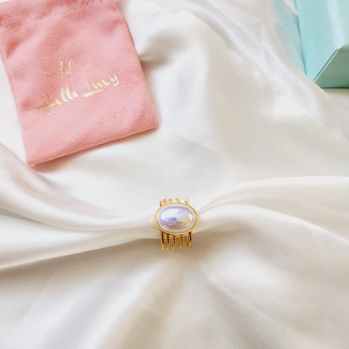 Holographic Oval ring, Luxury Oval cut amethyst stainless steel wide rings, Mother Pearl ring, Adjustable mother shell ring, Shell gold ring, Adjustable waterproof ring, Water Resistant Jewelry, Fashion Love Stainless Steel Geometric Love Pearl Open Ring, Luxury Oval cut amethyst stainless steel wide rings