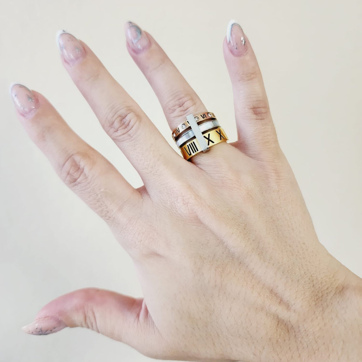 Triple Tone glossy Ring, three tone ring, Double tone bold ring, roman numbers ring, rose gold bold ring, three tone mother pearl ring, chunky three tone ring, bulky three tone ring, bold ring, promise ring, bold double tone ring, valentine gift, jewelry gift for valentines, love ring, love jewelry, gift for wife, gift for friend, friendship gifts, self love ring,