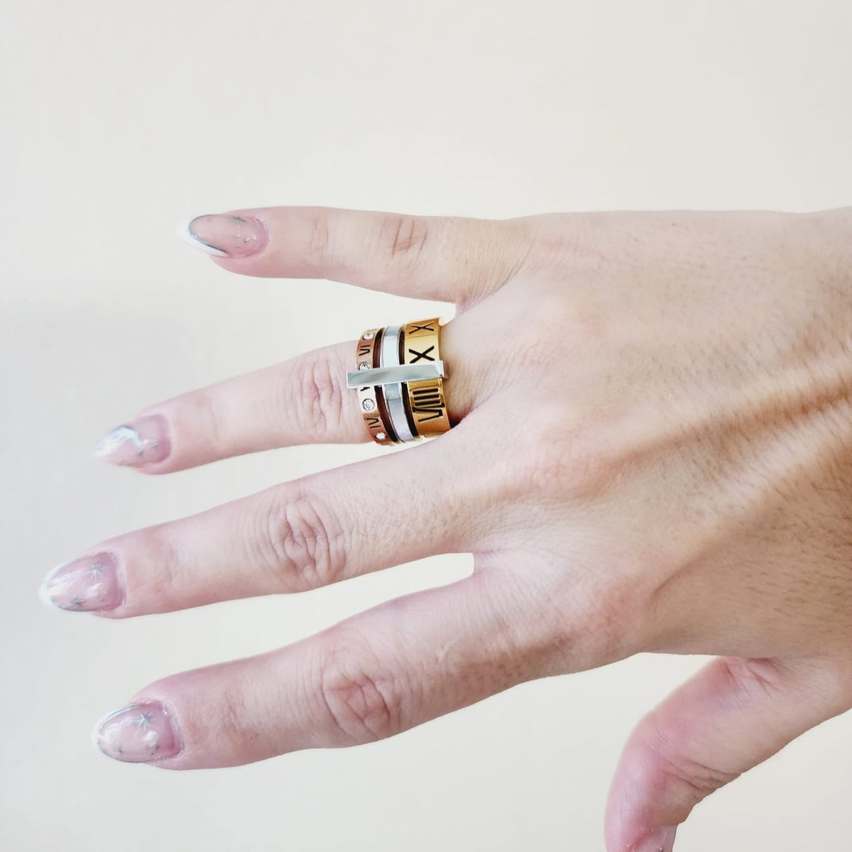 Triple Tone glossy Ring, three tone ring, Double tone bold ring, roman numbers ring, rose gold bold ring, three tone mother pearl ring, chunky three tone ring, bulky three tone ring, bold ring, promise ring, bold double tone ring, valentine gift, jewelry gift for valentines, love ring, love jewelry, gift for wife, gift for friend, friendship gifts, self love ring,