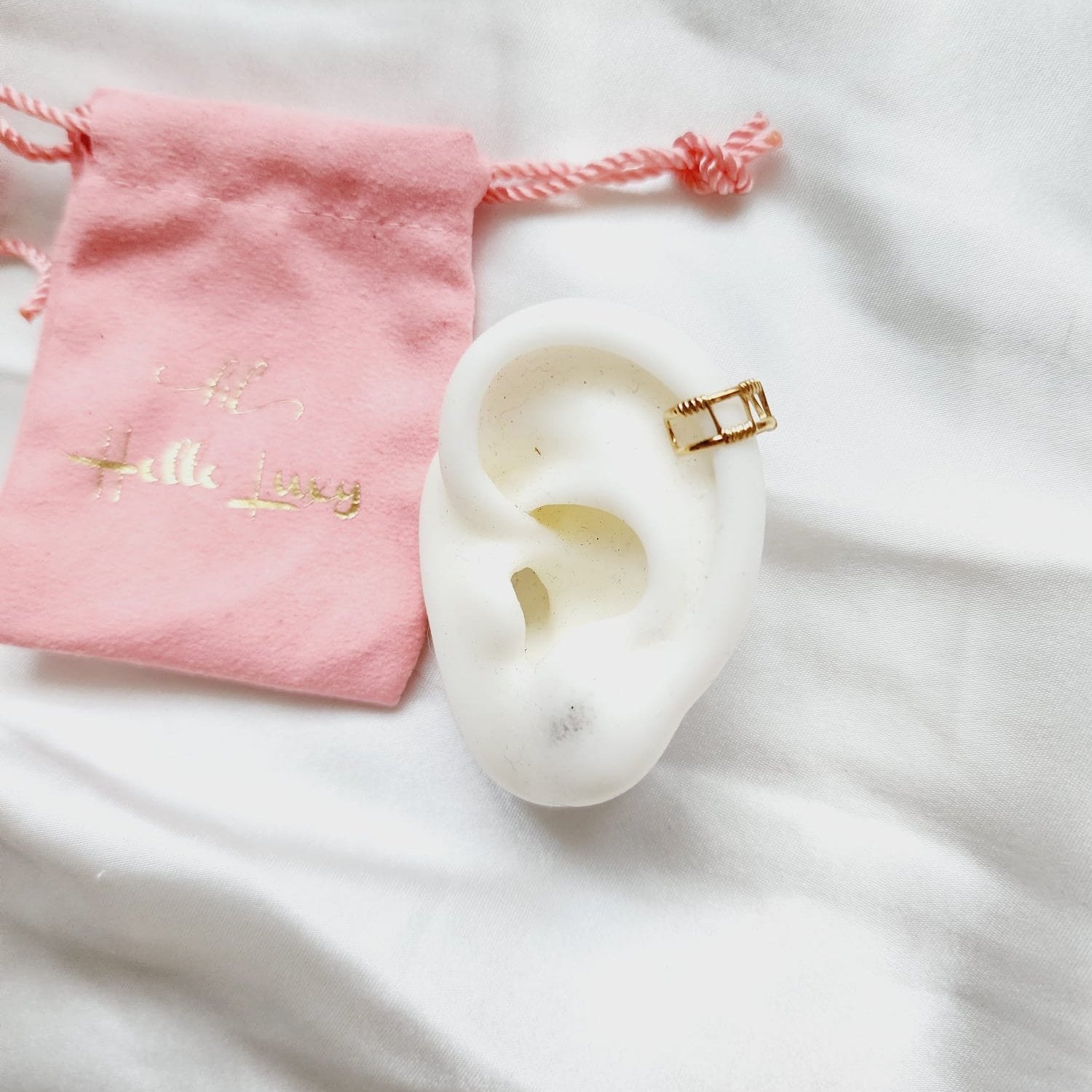 Bold Ear Cuff, Stainless Steel Ear cuff, chunky ear cuff, classy ear cuff, edgy ear cuff, stacking ear cuff, Simple Ear hole free, Ear bone clip, gold ear bone clip, gold ear hole earrings, Water resistant gold hoops, tarnish free gold open hoops, Lightweight Chunky Open Hoops, 14k lightweight chunky hoops, 14k gold hoops, 14k Double tone hoops, 18k Gold Filled lightweight hoops, 18k Gold Filled hoops, classy gold hoops, bold gold hoops, chunky double tone hoops, chunky medium gold hoops, chunky medium doub