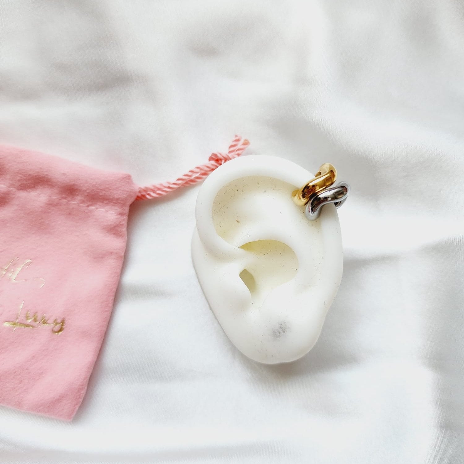 Bold Ear Cuff, Stainless Steel Ear cuff, chunky ear cuff, classy ear cuff, edgy ear cuff, stacking ear cuff, Simple Ear hole free, Ear bone clip, gold ear bone clip, gold ear hole earrings, Water resistant gold hoops, tarnish free gold open hoops, Lightweight Chunky Open Hoops, 14k lightweight chunky hoops, 14k gold hoops, 14k Double tone hoops, 18k Gold Filled lightweight hoops, 18k Gold Filled hoops, classy gold hoops, bold gold hoops, chunky double tone hoops, chunky medium gold hoops, chunky medium doub