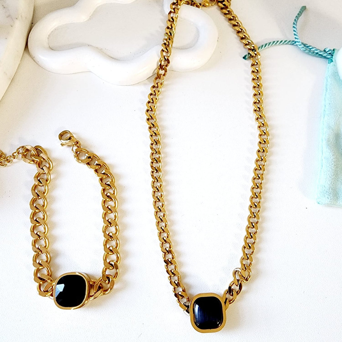 Golden Square Crystal Necklace, Sparkle set, black Crystal Jewelry, black Necklace, black Fine Jewelry, Luxury sparkle silver necklace, elegant link necklace, elegant pearls necklace, gift for women, jewelry necklace for women, christmas gift for women, mom gift ideas, mothers day gift, gift for wife, pearls necklace, pearls jewelry