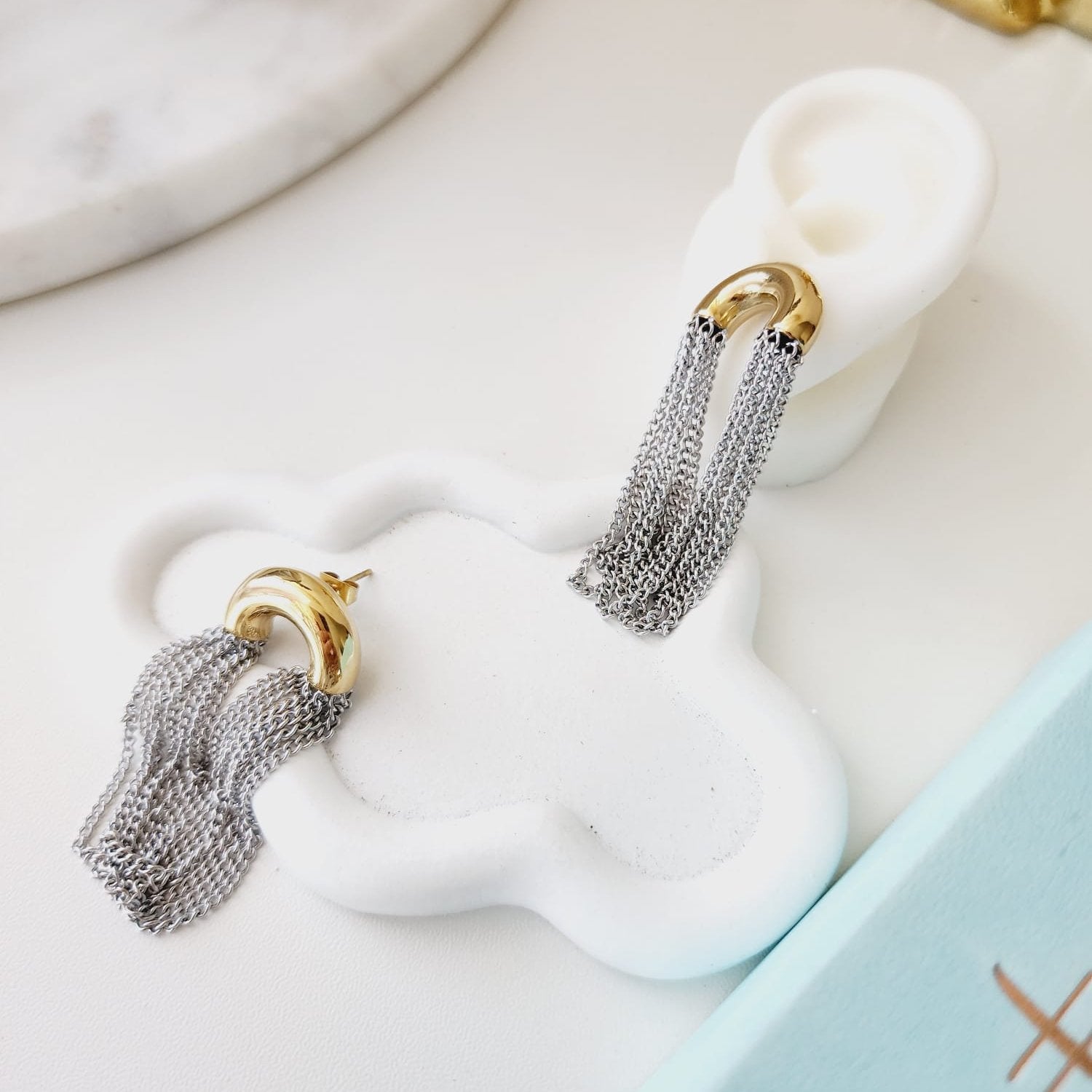 Two tone Geometric Earrings, two tone hoops, two tone earrings, two tones Water Resistant Earrings, 18k Gold Plated, Vintage Earrings, everyday earrings, lightweight earrings, Hypoallergenic Earrings, Waterproof Earrings, water resistance jewelry, Vintage Earrings, Bold Earrings, Water Resistant Earrings, Tarnish Free Earrings, Vintage Style, Vintage Earrings, tarnish free jewelry, hypoallergenic jewelry, Gift For Her, Fashion Gift for Her, Doctor Gift for Christmas