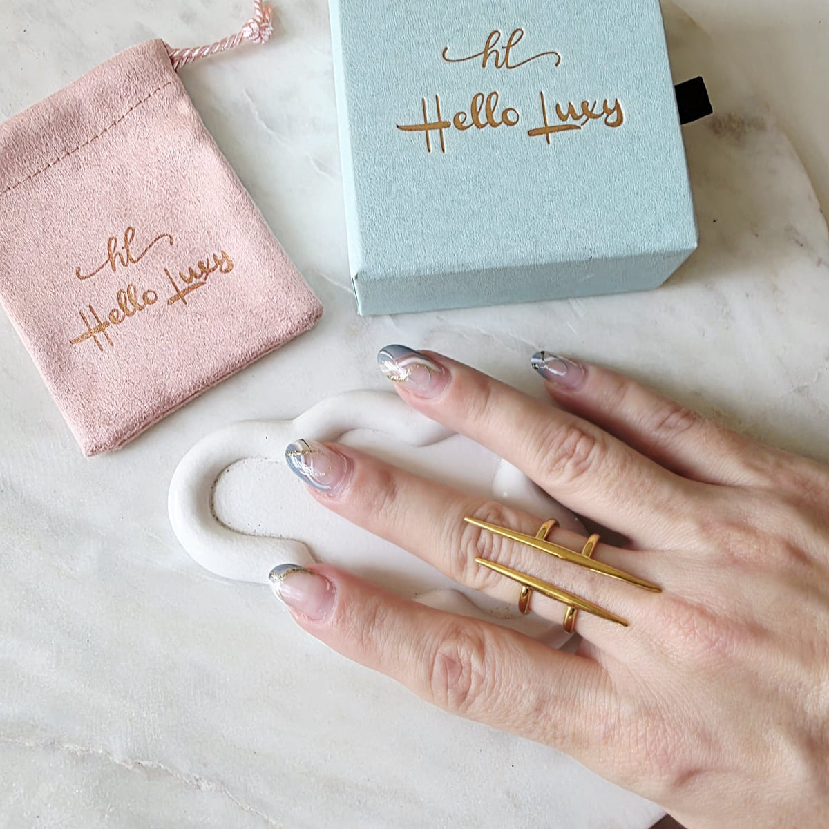 Bold Double Bubble glossy Ring, Chunky ring, Double tone bold ring, bold ring, bold double tone ring, valentine gift, jewelry gift for valentines, love ring, love jewelry, gift for wife, gift for friend, friendship gifts, self love ring, amor propio anillo, anillo de corazon, waterproof ring, waterproof jewelry, timeless jewelry, timeless ring, gift for girlfriend, soulmate ring, elegant ring, classy ring, dainty ring, everyday ring, must have ring, must have jewelry