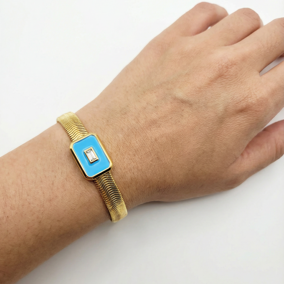 Blue geometric bracelet, Rectangular blue bracelet, blue snake Bracelet, Vintage bracelet, double tone jewelry, Water resistance Bracelet, Mesh silver bracelet, Vintage Jewelry, 
Cuban Bracelet, Vintage Bracelet, Paper Link Bracelet, Minimalist Jewelry, Minimalist Gift for her, religious gift, waterproof bracelet, Water resistant bracelet, Minimalist Gift

Minimalist Bracelet