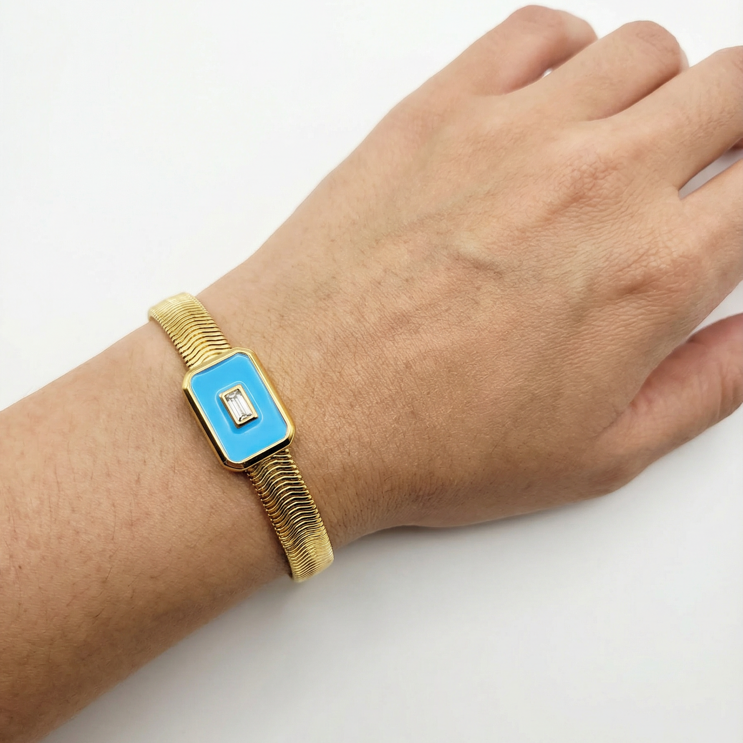 Blue geometric bracelet, Rectangular blue bracelet, blue snake Bracelet, Vintage bracelet, double tone jewelry, Water resistance Bracelet, Mesh silver bracelet, Vintage Jewelry, 
Cuban Bracelet, Vintage Bracelet, Paper Link Bracelet, Minimalist Jewelry, Minimalist Gift for her, religious gift, waterproof bracelet, Water resistant bracelet, Minimalist Gift

Minimalist Bracelet