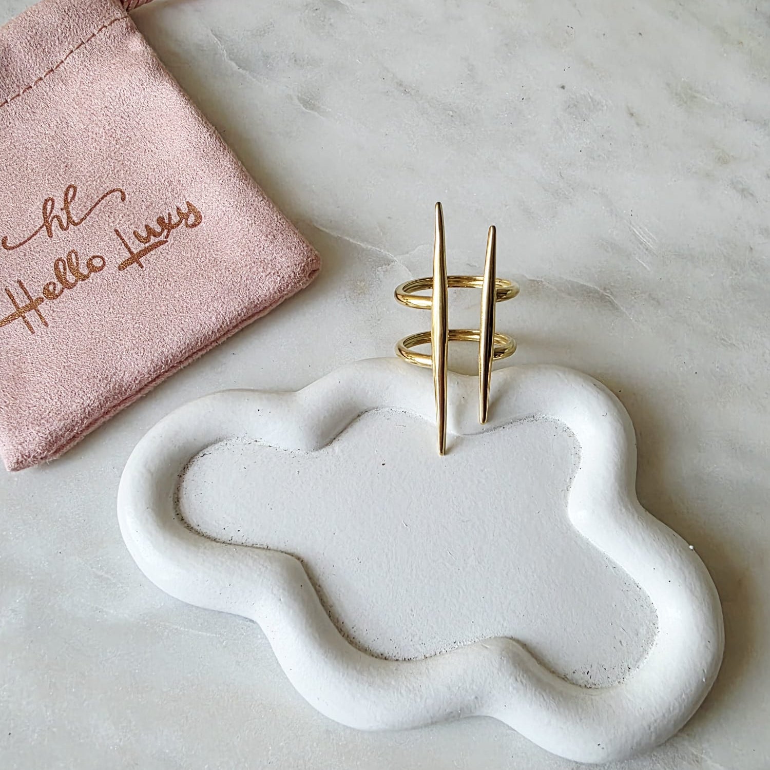 Bold Double Bubble glossy Ring, Chunky ring, Double tone bold ring, bold ring, bold double tone ring, valentine gift, jewelry gift for valentines, love ring, love jewelry, gift for wife, gift for friend, friendship gifts, self love ring, amor propio anillo, anillo de corazon, waterproof ring, waterproof jewelry, timeless jewelry, timeless ring, gift for girlfriend, soulmate ring, elegant ring, classy ring, dainty ring, everyday ring, must have ring, must have jewelry