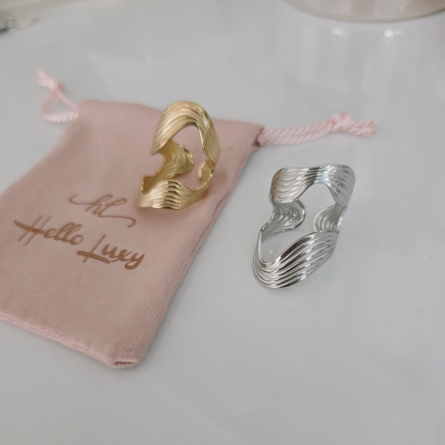 Silver and Gold Water Resistant classy rings, Silver Water Resistant simple rings, sweat resistant jewelry, Silver ring, Silver chunky ring, Silver water resistant minimalist jewelry, Silver minimalist rings, Silver Statement ring, promise gold rings, Silver waterproof rings, stainless steel rings, 18k gold plated simple rings, 18k gold plated classy rings, 18k gold filled rings, 18k gold filled classy rings, gold vintage rings, tarnish free rings, stackable rings, gold stackable rings, tarnish free jewelry