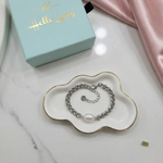 pearl bold bracelet, golden bracelet with pearl, silver bracelet with pearl, cuban bracelet Gold Filled Jewelry, Gold Filled Bracelet, Vintage, Vintage Look
Water resistance Bracelet
Vintage Jewelry
Cuban Bracelet
Vintage Bracelet

Paper Link Bracelet

Minimalist Jewelry