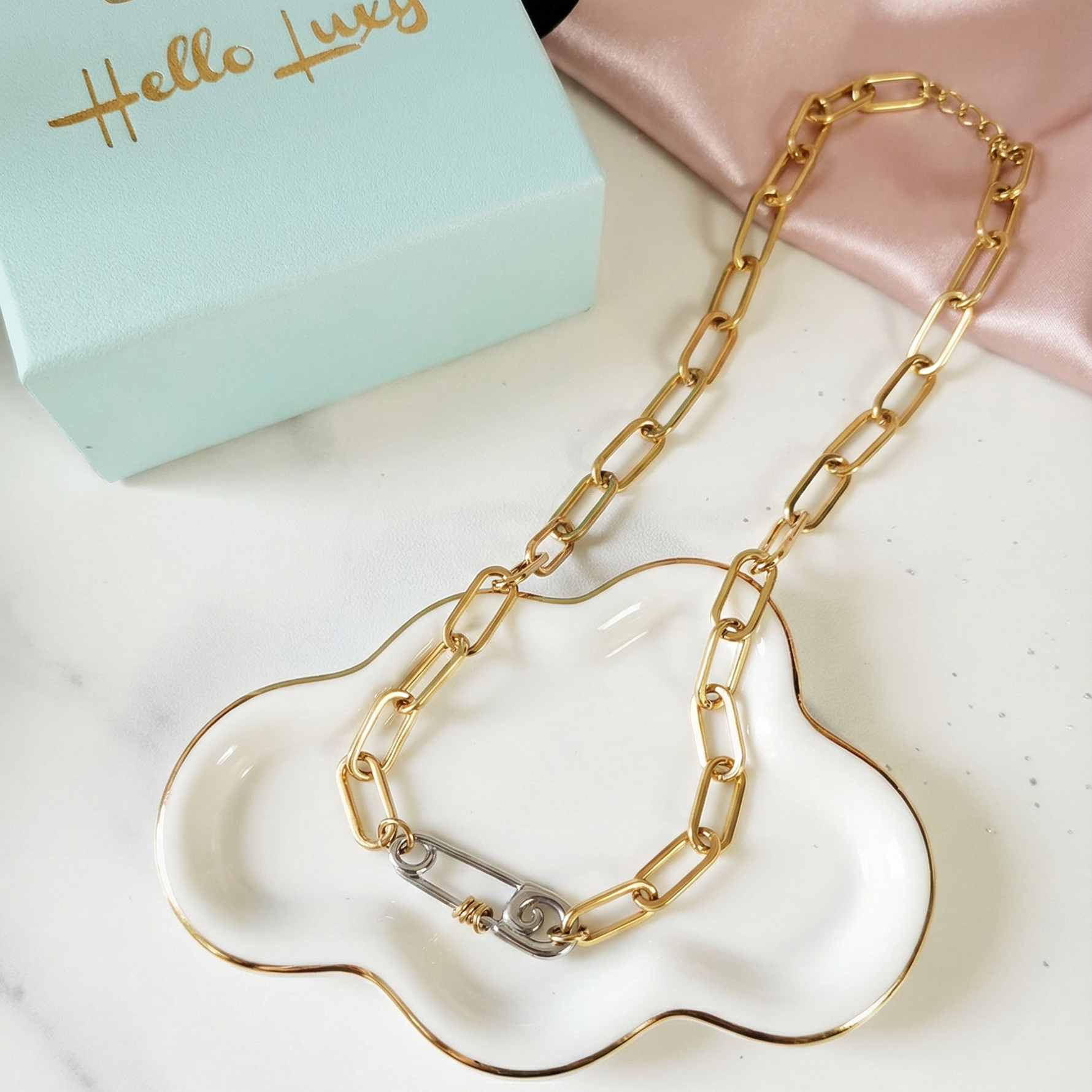 Safety Pin Geometric two tone necklace and bracelet, bold two tone circular necklace and bracelet, chunky two tone necklace and bracelet, infinity necklace and bracelet,  Silver Geometric necklace and bracelets, Gold Geometric necklace and earrings

Water Resistant Necklace

Water Resistant Jewelry

Water Resistant