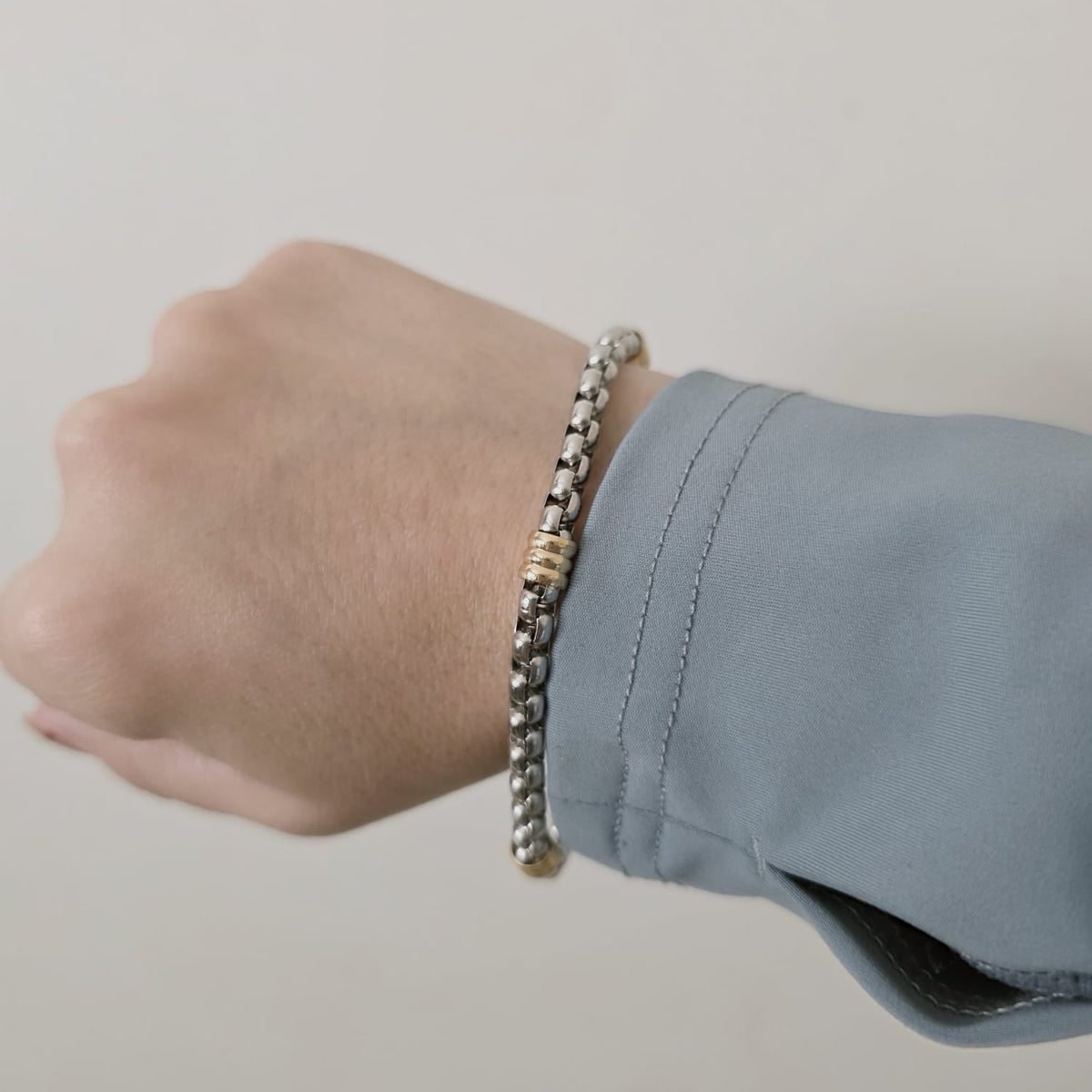 Geometric two tone bracelet, Circular double tone bracelet, Double tone vintage bracelet, constellation bracelet, Vintage bracelet, double tone jewelry, Water resistance Bracelet, Mesh silver bracelet, Vintage Jewelry, 
Cuban Bracelet, Vintage Bracelet, Paper Link Bracelet, Minimalist Jewelry, Minimalist Gift for her, religious gift, waterproof bracelet, Water resistant bracelet, Minimalist Gift

Minimalist Bracelet

Minimaliist Jewelry

Luxy Envy Jewelry

Luxy Envy Bracelets