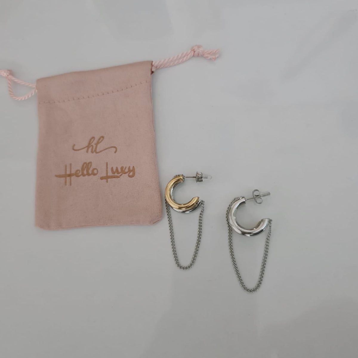 Vintage Bold two tone earrings, circular design earrings, bold abstract two tone Earrings, Simple Ear hole free, Ear bone clip, gold ear bone clip, gold ear hole earrings, Water resistant gold hoops, tarnish free gold open hoops, Lightweight Chunky Open Hoops, 14k lightweight chunky hoops, 14k gold hoops, 14k Double tone hoops, 18k Gold Filled lightweight hoops, 18k Gold Filled hoops, classy gold hoops, bold gold hoops, chunky double tone hoops, chunky medium gold hoops, chunky medium double tone hoops, 