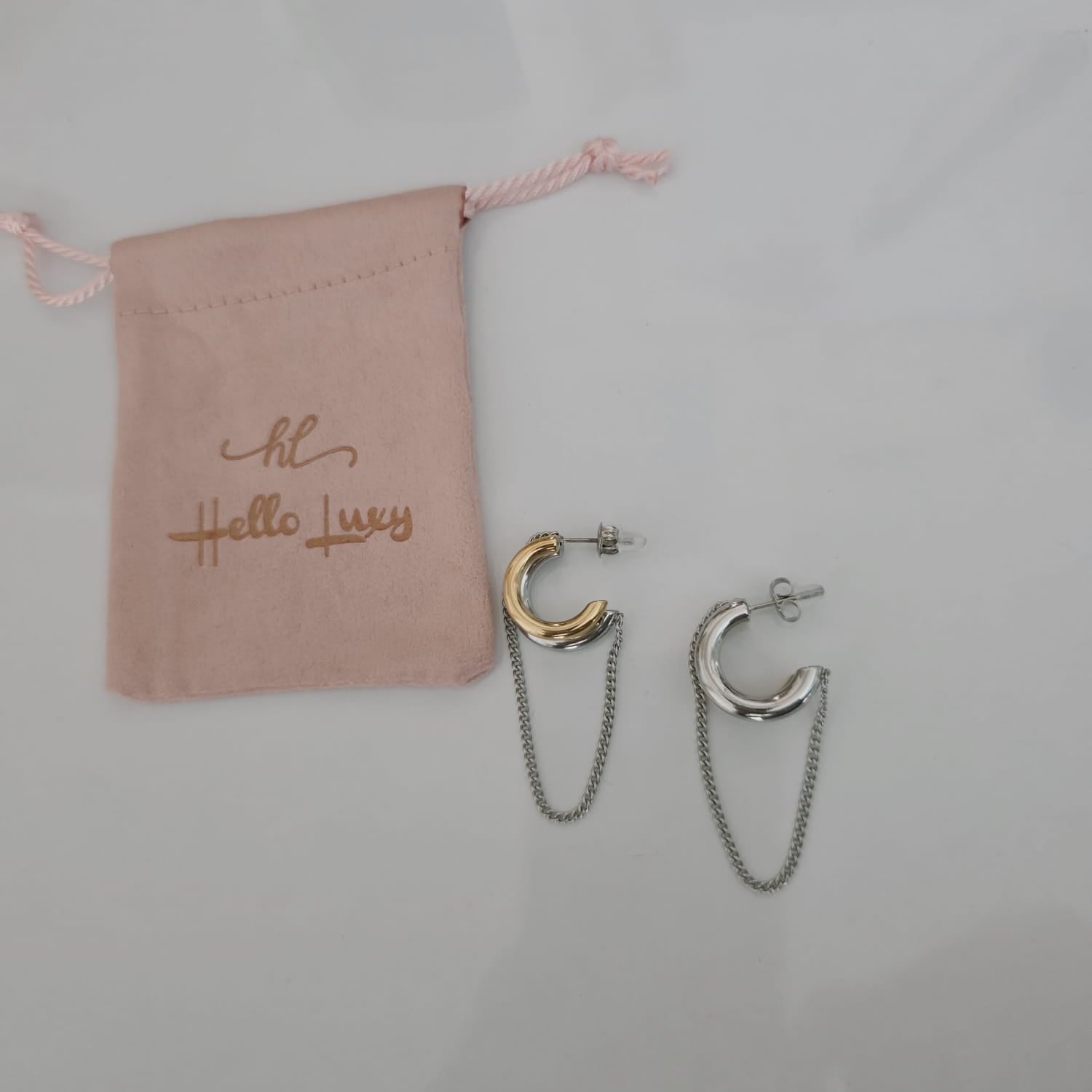 Vintage Bold two tone earrings, circular design earrings, bold abstract two tone Earrings, Simple Ear hole free, Ear bone clip, gold ear bone clip, gold ear hole earrings, Water resistant gold hoops, tarnish free gold open hoops, Lightweight Chunky Open Hoops, 14k lightweight chunky hoops, 14k gold hoops, 14k Double tone hoops, 18k Gold Filled lightweight hoops, 18k Gold Filled hoops, classy gold hoops, bold gold hoops, chunky double tone hoops, chunky medium gold hoops, chunky medium double tone hoops, 