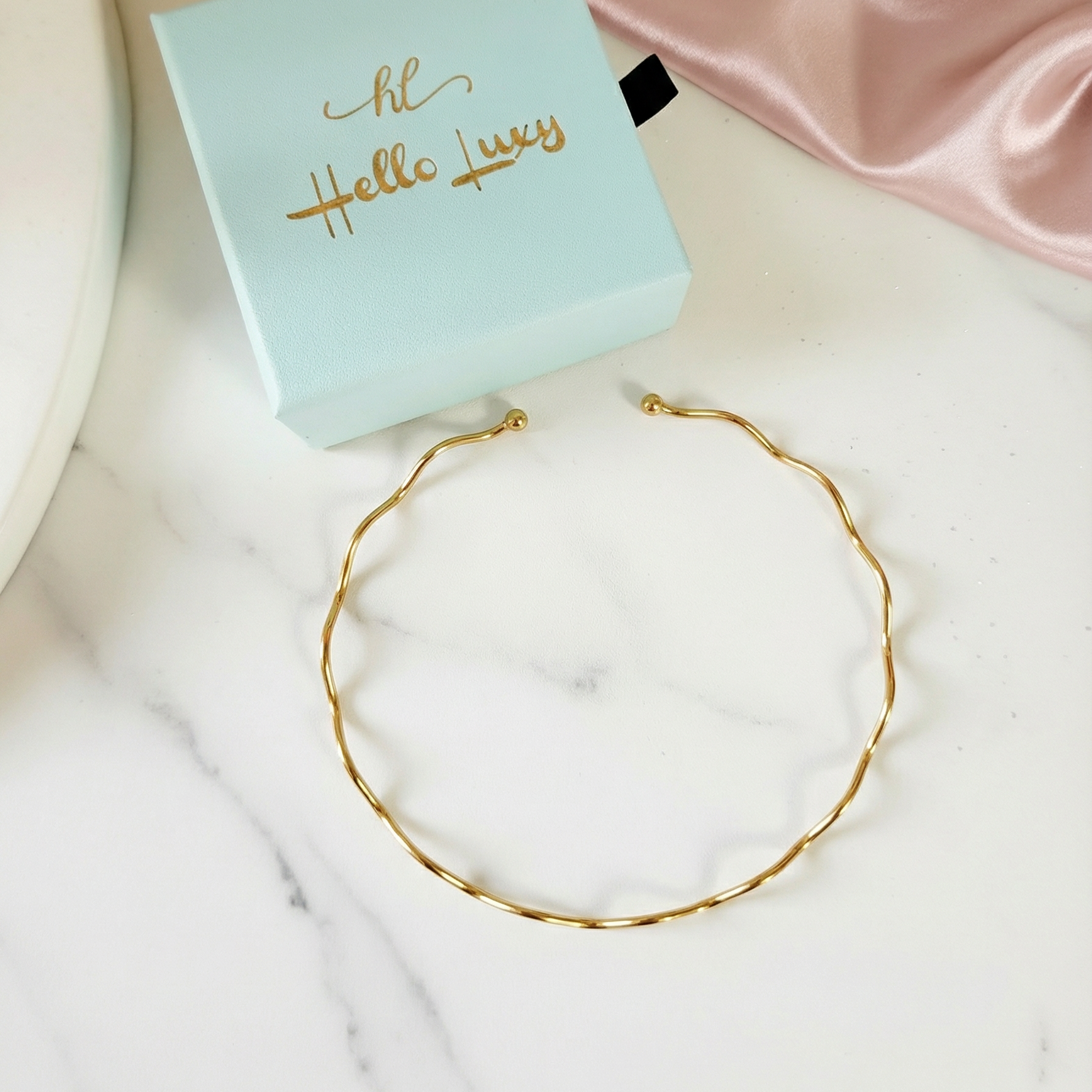 wave golden choker, 18K chunky drop stainless steel necklace, minimalist gold Necklace, drop necklace, gold drop necklace, bottega dupe necklace, bottega veneta necklace, bottega veneta drop necklace, Gift for woman, best valentines gift ideas, everyday necklace, stackable necklace, waterproof minimalist necklace, tear drop gold necklace