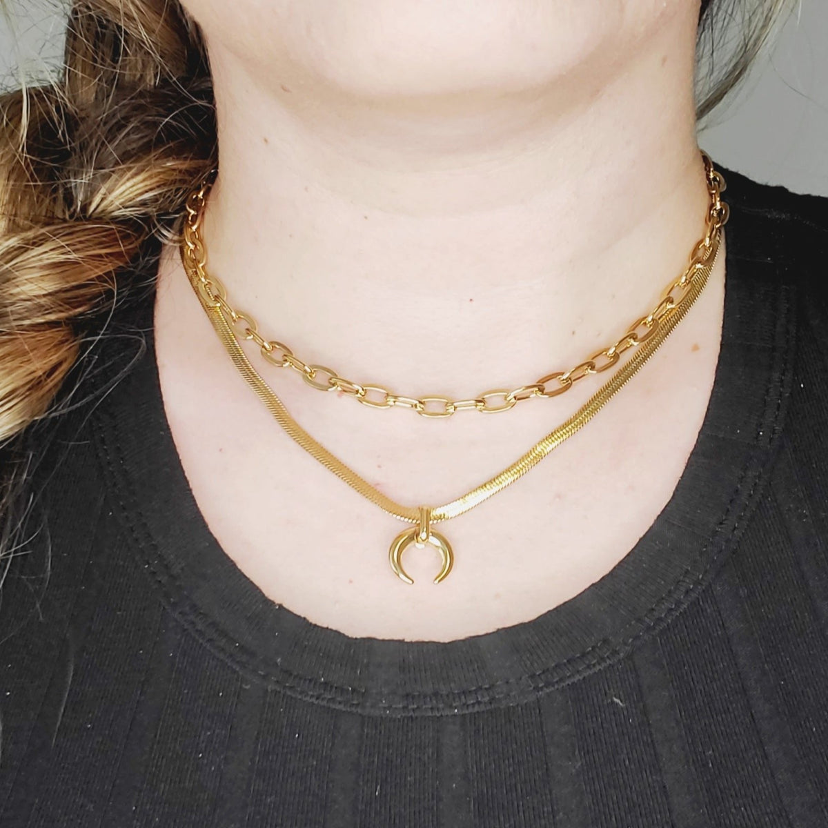 Water resistance jewelry, Hypoallergenic jewelry, does not tarnish jewelry, Gold Plated Necklaces, Vintage Necklace, Minimalist Jewelry, Hello Luxy, Fine Jewelry, Tik Tok Jewelry, Tik Tok Fashion, Best Gift for wife, Wife best gift