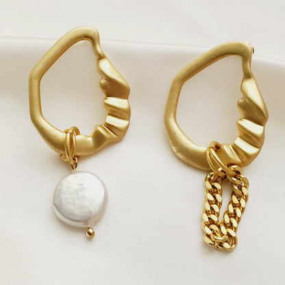 Water resistance jewelry, Hypoallergenic jewelry, does not tarnish jewelry, Gold Plated Necklaces, Vintage Necklace, Minimalist Jewelry, Hello Luxy, Fine Jewelry, Tik Tok Jewelry, Tik Tok Fashion, Best Gift for wife, Wife best gift