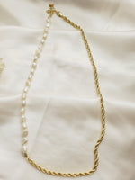 Water resistance jewelry, Hypoallergenic jewelry, does not tarnish jewelry, Gold Plated Necklaces, Vintage Necklace, Minimalist Jewelry, Hello Luxy, Fine Jewelry, Tik Tok Jewelry, Tik Tok Fashion, Best Gift for wife, Wife best gift