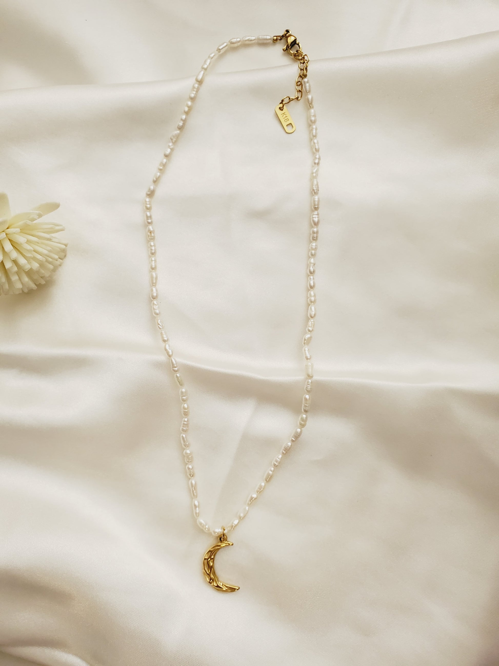 Water resistance jewelry, Hypoallergenic jewelry, does not tarnish jewelry, Gold Plated Necklaces, Vintage Necklace, Minimalist Jewelry, Hello Luxy, Fine Jewelry, Tik Tok Jewelry, Tik Tok Fashion, Best Gift for wife, Wife best gift